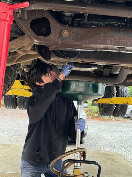 Oil Changes MOR Auto Sooke BC